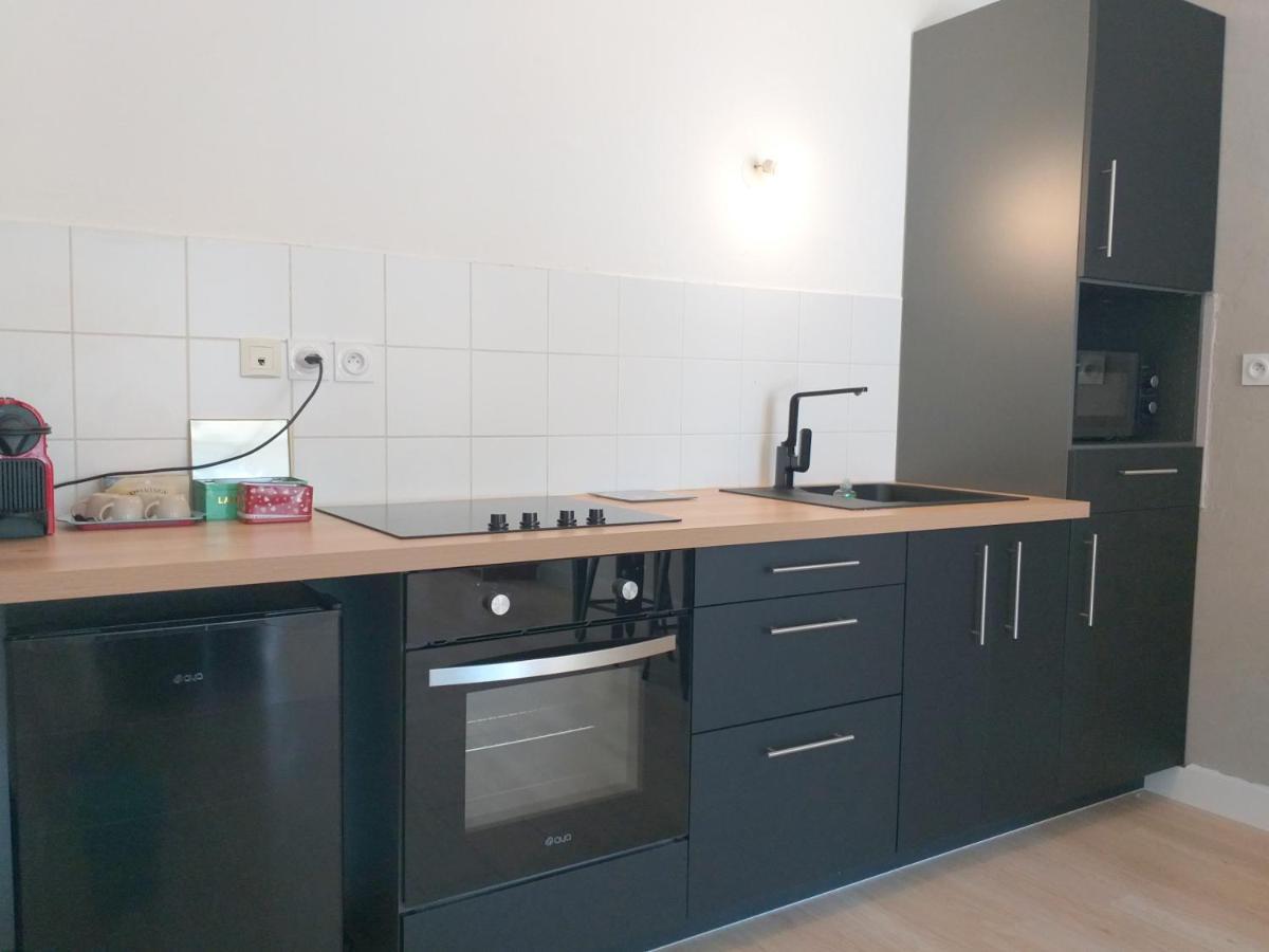 Le Savoie Appartement 2 Chambres 3 Couchages ,Balcon Et Parking Prive Бельгард-сюр-Валзерин Экстерьер фото