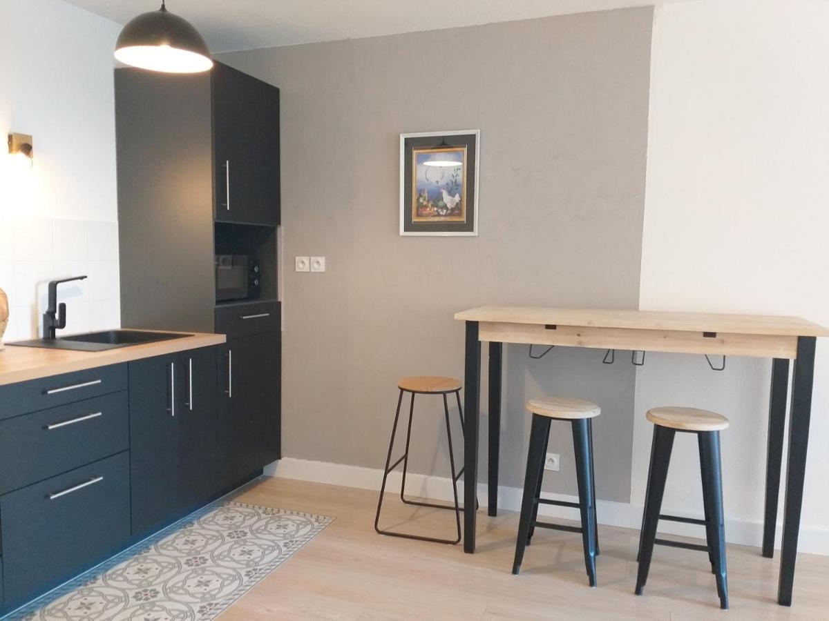 Le Savoie Appartement 2 Chambres 3 Couchages ,Balcon Et Parking Prive Бельгард-сюр-Валзерин Экстерьер фото