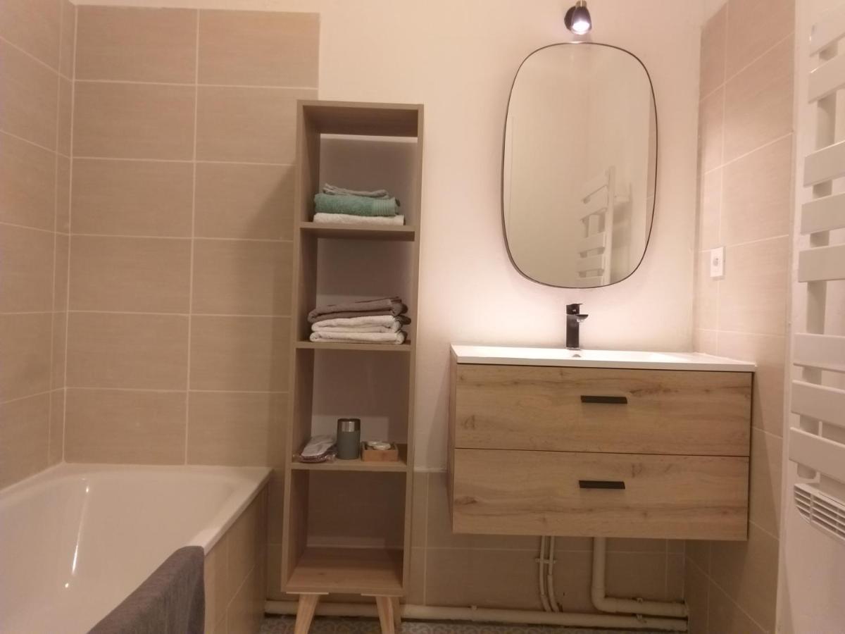 Le Savoie Appartement 2 Chambres 3 Couchages ,Balcon Et Parking Prive Бельгард-сюр-Валзерин Экстерьер фото